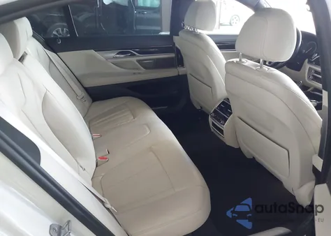 2019 BMW 740 I из США, поврежденный, VIN WBA7E2C5XKB217093
